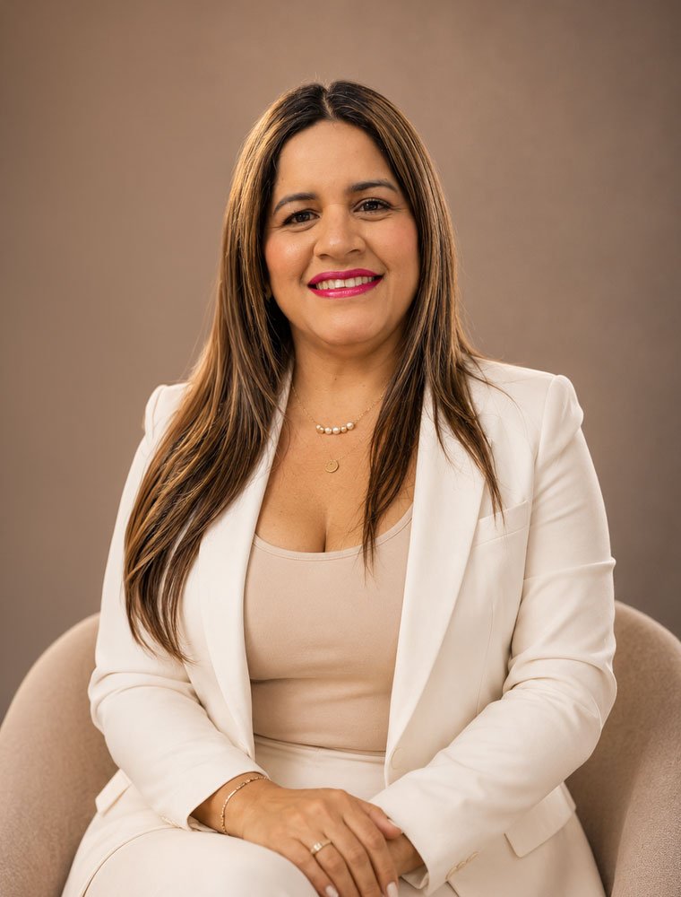Karina - Aliados en USA